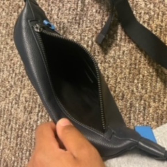 Coach Charter Belt bag 7 in signature canvas Never used/ brand new Purchased fro - Picture 4 of 5